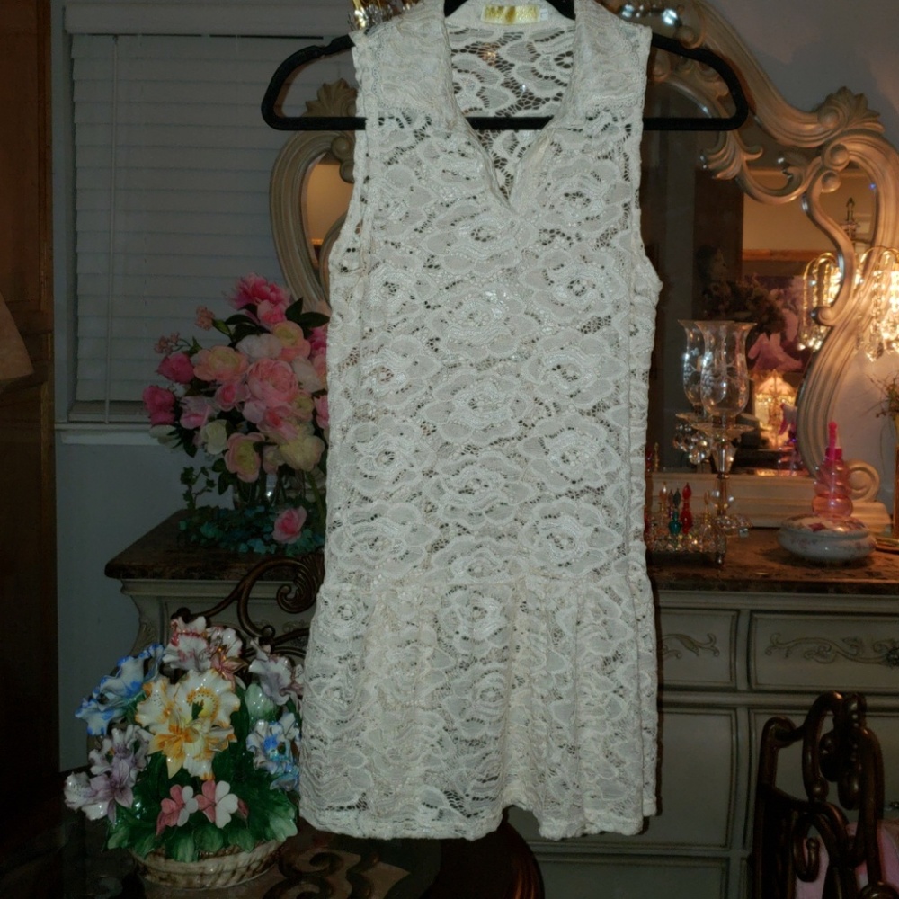 Brand new lace long blouse beautiful cream.